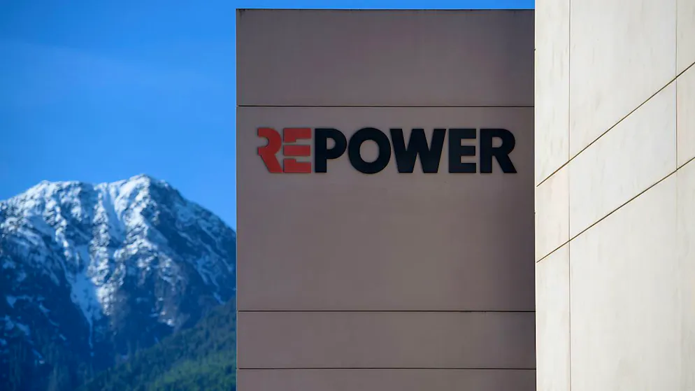 In der Surselva mussten über 1000 Menschen am Dienstagnachmittag kurzzeitig auf Strom verzichten, wie Repower mitteilte. (Archivbild)