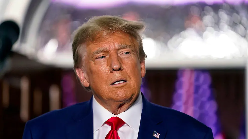 Befürchtet nach eigenen Angaben eine erneute Anklage: Ex-Präsident Donald Trump.