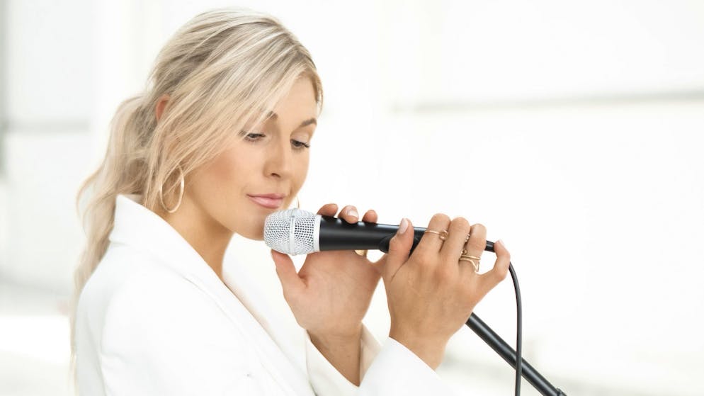 Kochbuch-Autorin wird Sängerin. Nadia Damaso: «Es geht um die Angst, nicht gut genug zu sein»