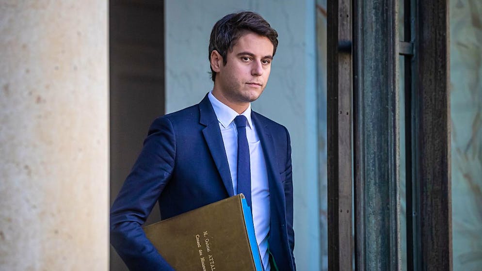 Ayant pris ses distances avec le président Emmanuel Macron après une dissolution de l'Assemblée nationale, M. Attal parachève ainsi sa prise de contrôle de l'appareil militant macroniste, après s'être déjà fait élire à la présidence du groupe des députés en juillet, malgré la volonté de l'Elysée (archives).