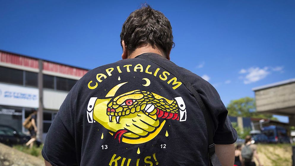 Il numero di abitanti della località del Giura bernese è di fatto raddoppiato per questi cinque giorni.