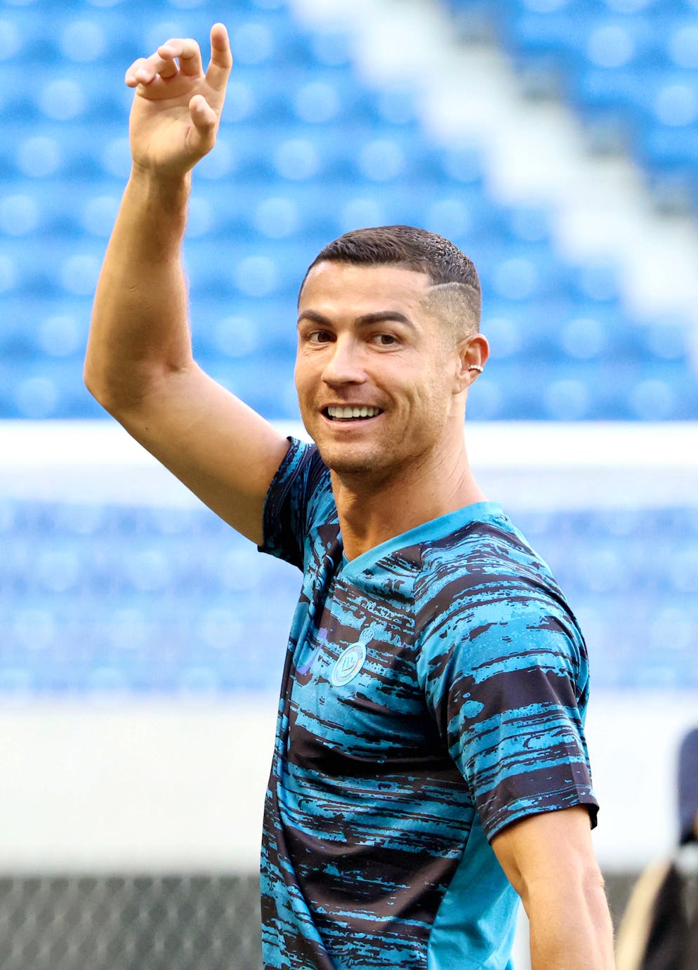 Here are the 10 Instagram stars who earned the most in 2022.  First place goes to professional footballer Cristiano Ronaldo.