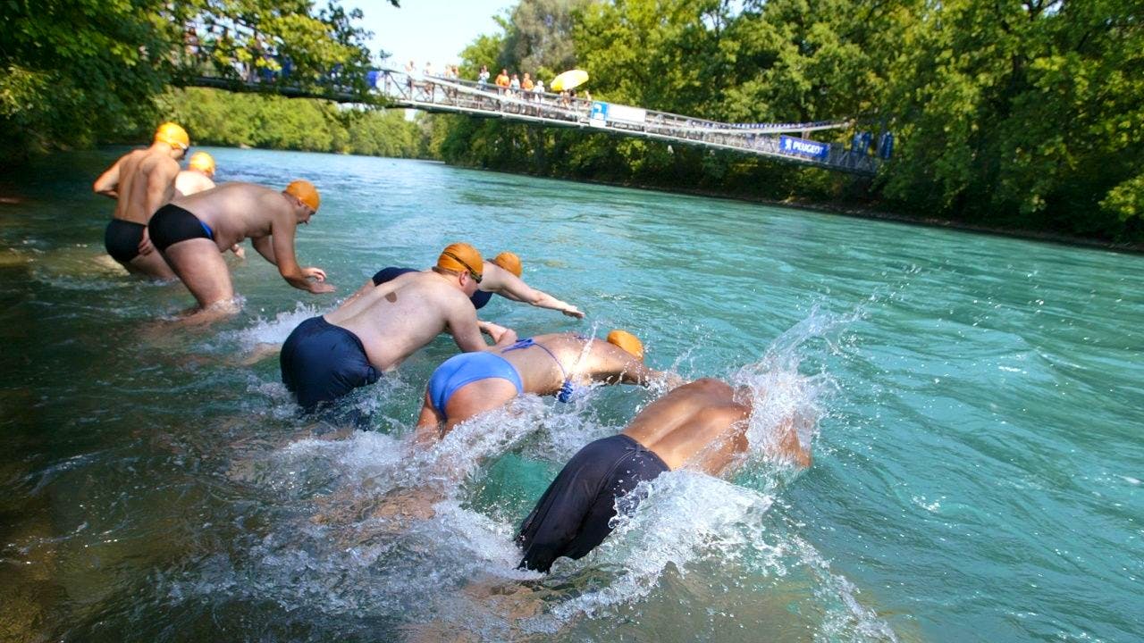 Badeunfall. Mann stirbt beim Schwimmen in der Aare in Bern