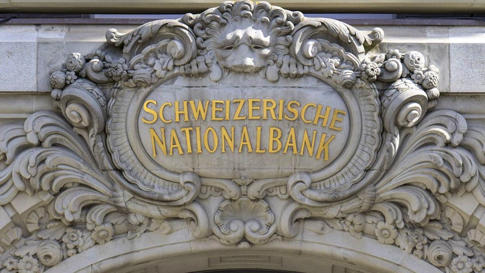 Die Schweizerische Nationalbank (SNB) hat im ersten Halbjahr einen Milliardengewinn geschrieben. Das zweite Quartal allein schloss die SNB allerdings mit einem hohen Verlust ab. (Archivbild)