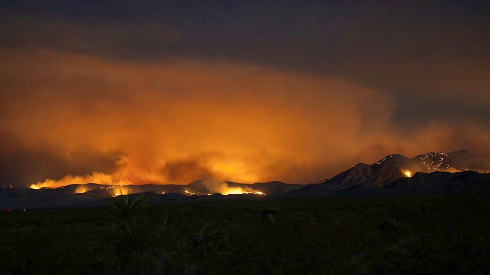 Kalifornien. So sieht es aus, wenn sogar die Wüste brennt