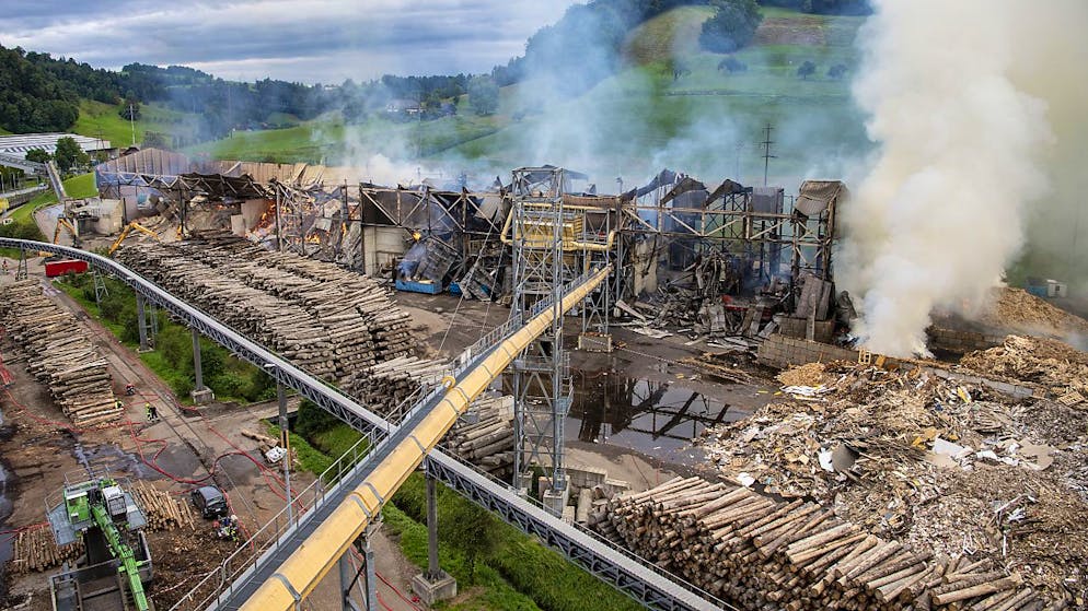 Zwei Wochen nach Brand. Ursache für das Feuer bei der Swiss Krono ist gefunden