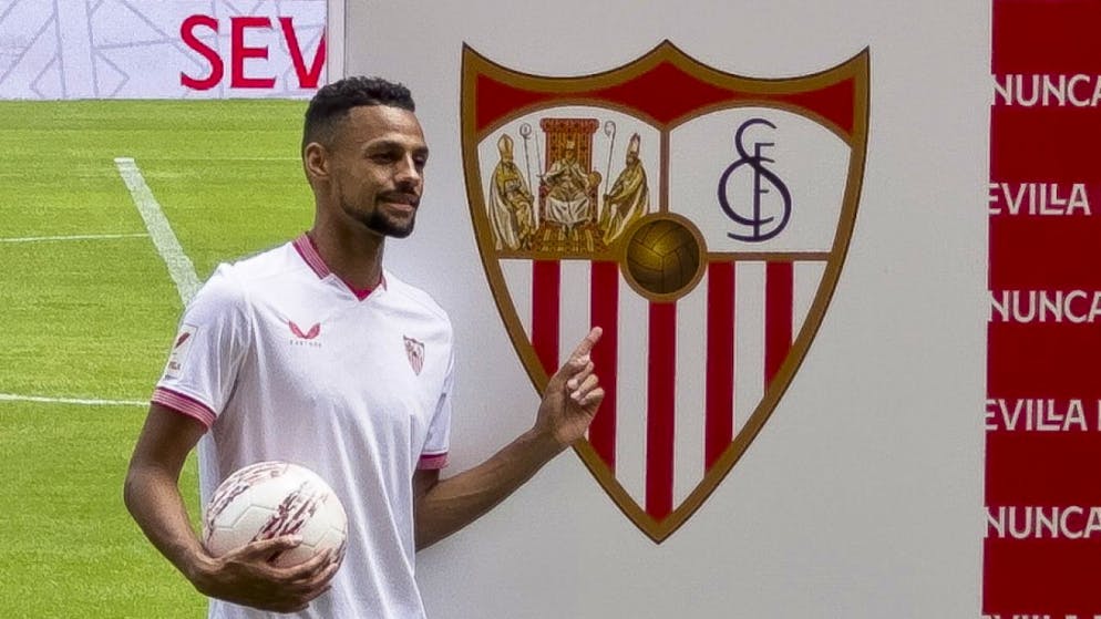 Tres suizos y sus nuevos retos - Galería.  Djibril Sow jugará la Champions con el Sevilla FC