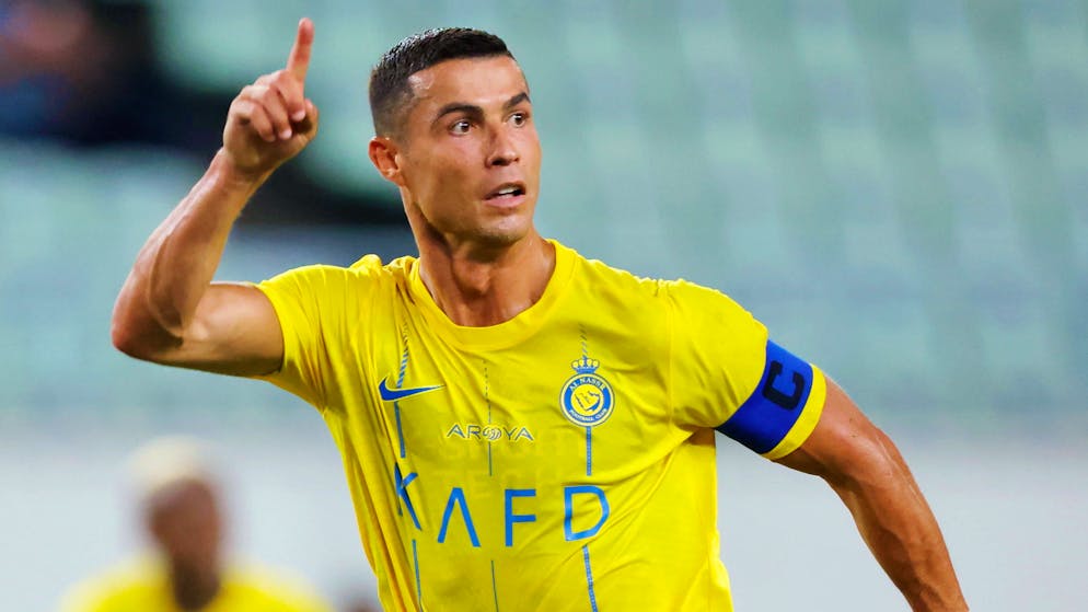 Cristiano Ronaldo schiesst seine Farben im Arab Club Champions Cup in den Final.