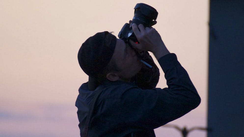 Im Büro sassen sie sich gegenüber. Spanner schiesst heimlich Tausende Fotos von Arbeitskollegin