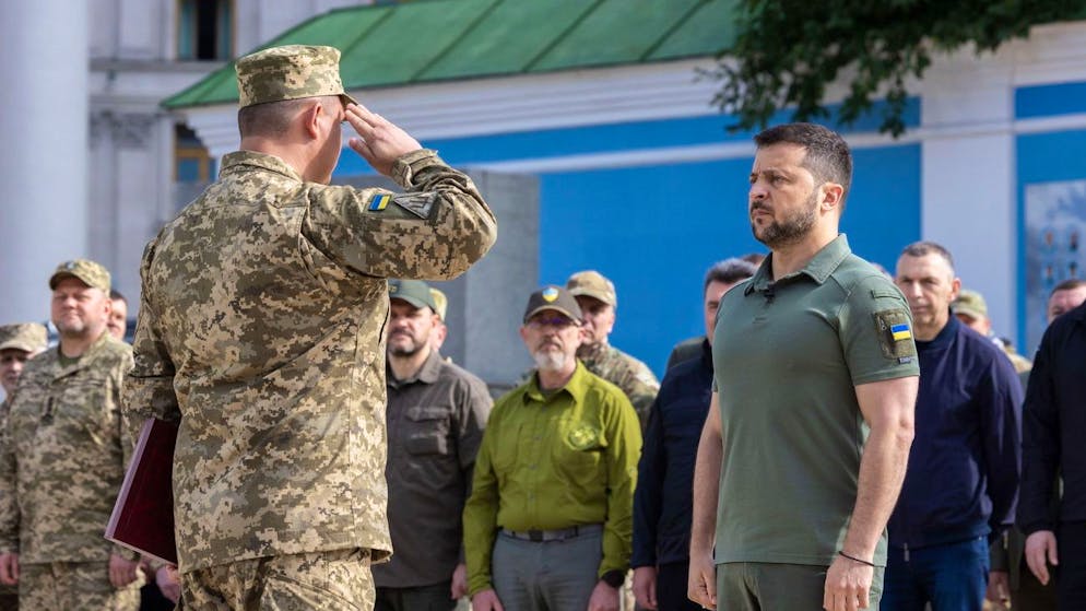 Guerra. Zelensky silura tutti i capi del reclutamento per lottare contro la corruzione