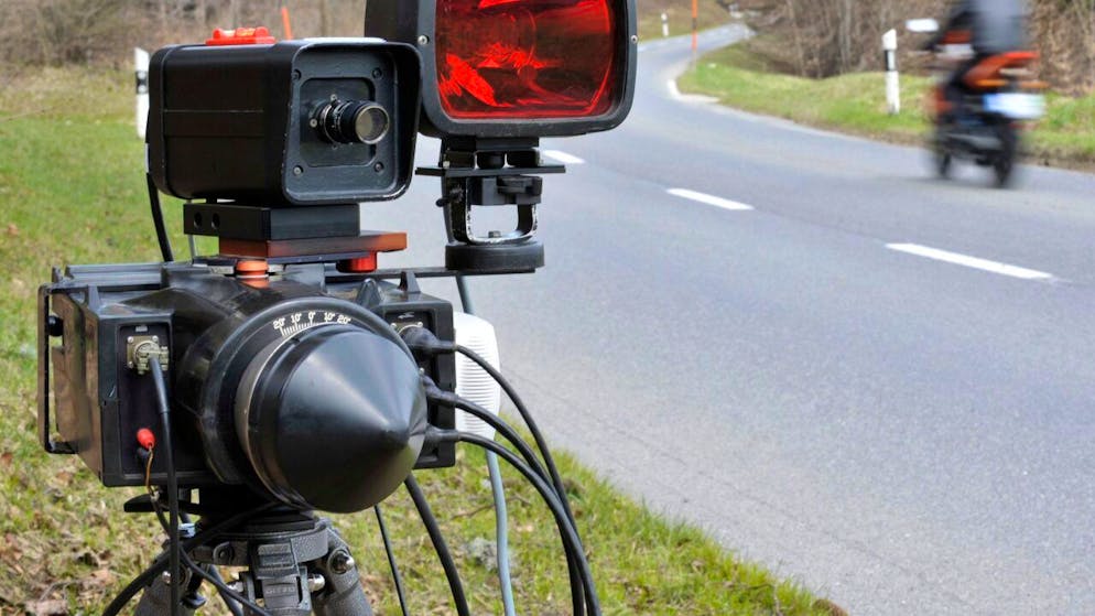 Le permis lui a été retiré et sa moto a été saisie pour un contrôle technique (photo d'illustration, archives).