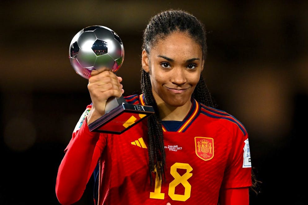 Salma Paralluelo hat sich mit starken Leistungen ins Rampenlicht gespielt.