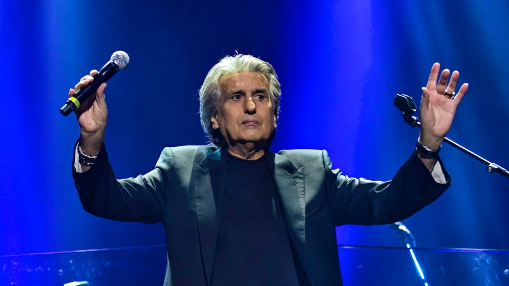 Trauer um «L'Italiano»-Sänger Toto Cutugno. Der italienische Sänger Toto Cutugno ist im Alter von 80 Jahren in Mailand gestorben.