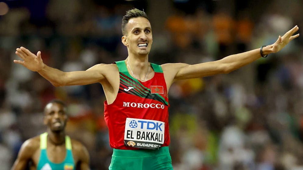 Faith Kipyegon historisch zum dritten WM-Gold - Gallery. Es gewann wie 2022 in Eugene der Marokkaner Soufiane El Bakkali, der Olympiasieger von Tokio