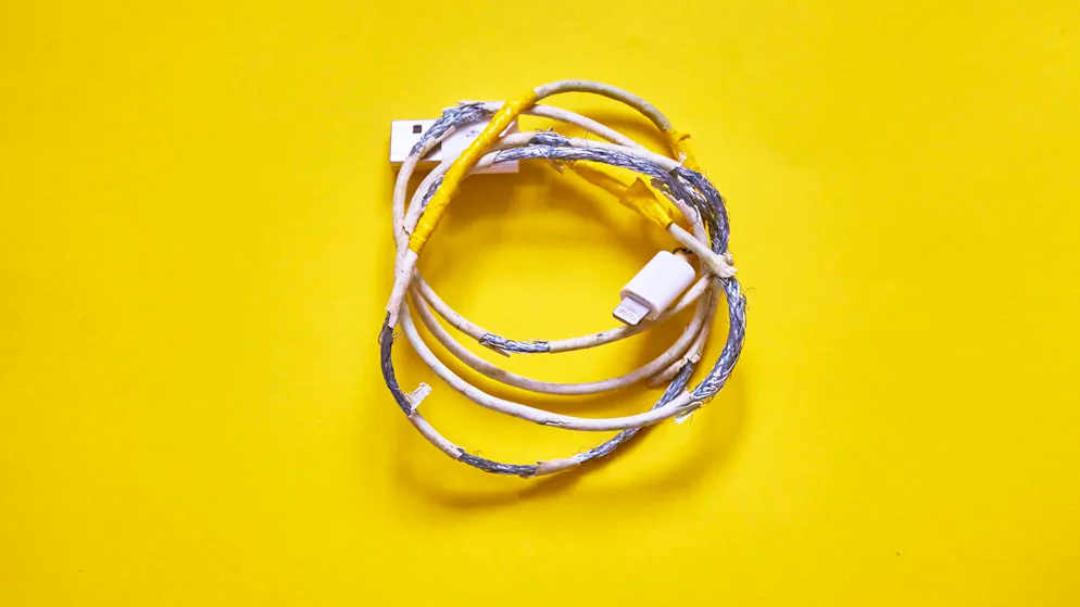 Troubleshooting. Smartphone lädt nicht mehr – woran liegt's?