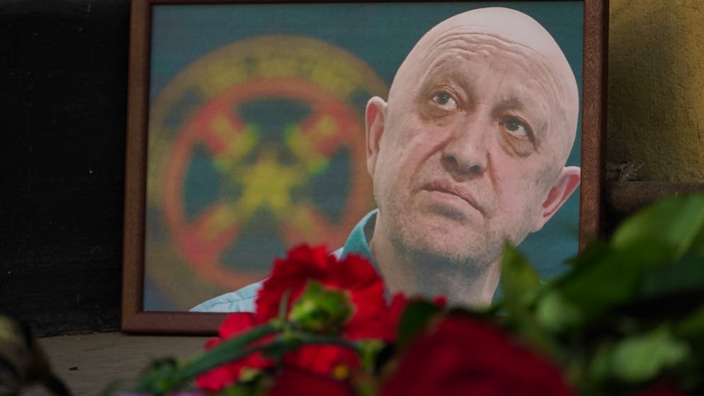 Totgesagter Wagner-Chef. Hat eine Bombe in der Motorkühlung zum Absturz geführt?