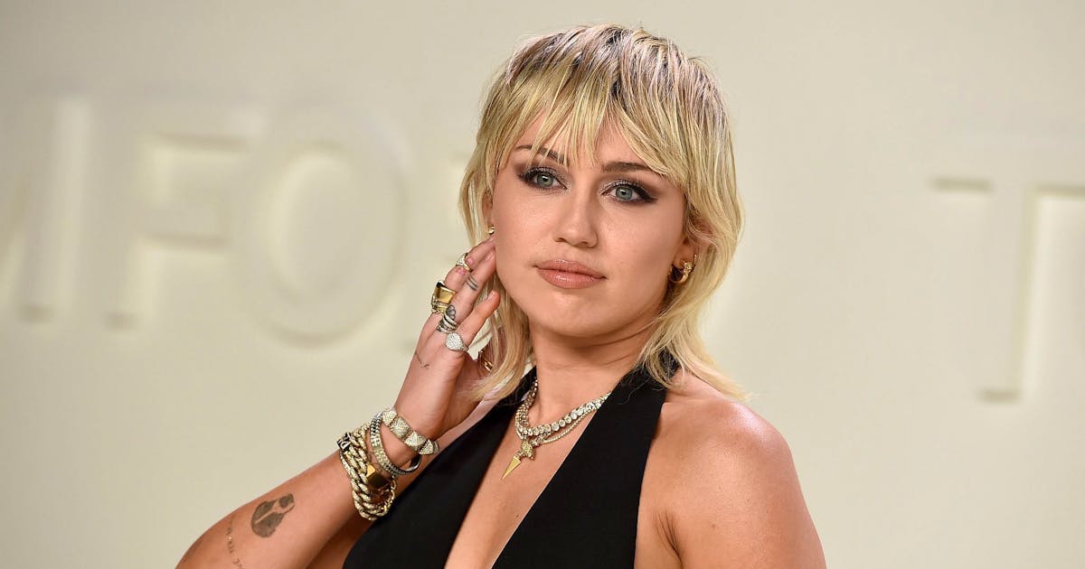 Miley Cyrus is in shock: “I was tied up for filming when my house burned down.”