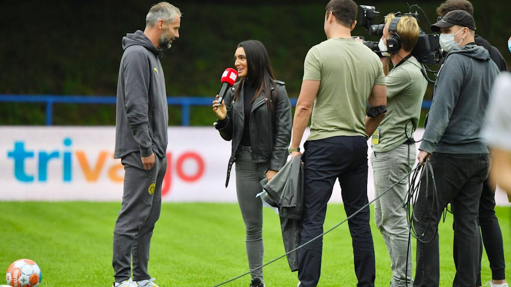 Valentina Maceri interviewt im September 2021 den damaligen BVB-Trainer Marco Rose.