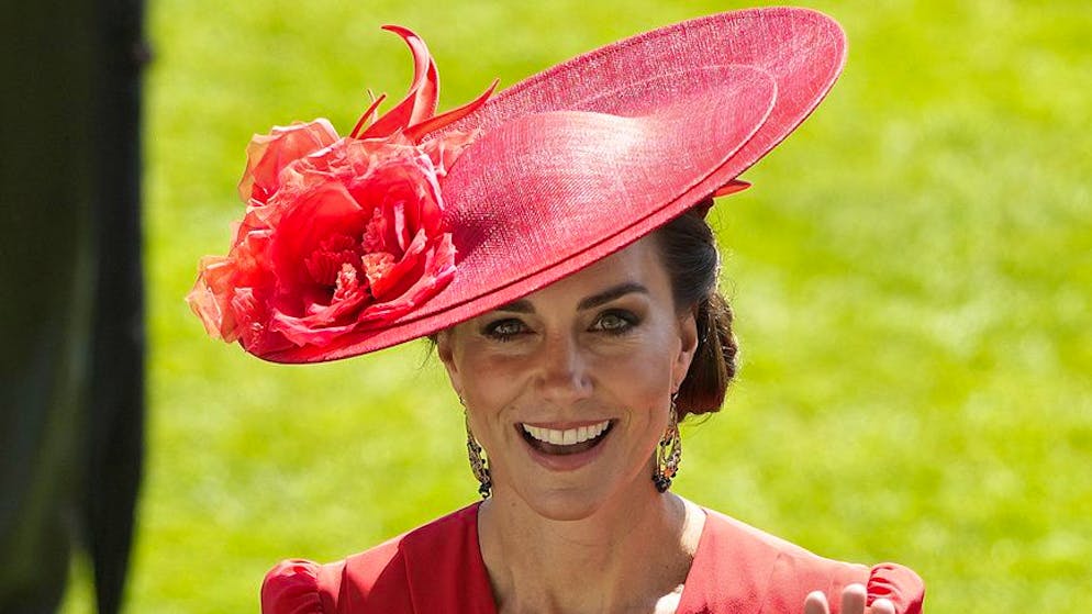 Il suo stile non è mai esagerato. Elisabetta sarebbe felicissima della trasformazione della principessa Kate