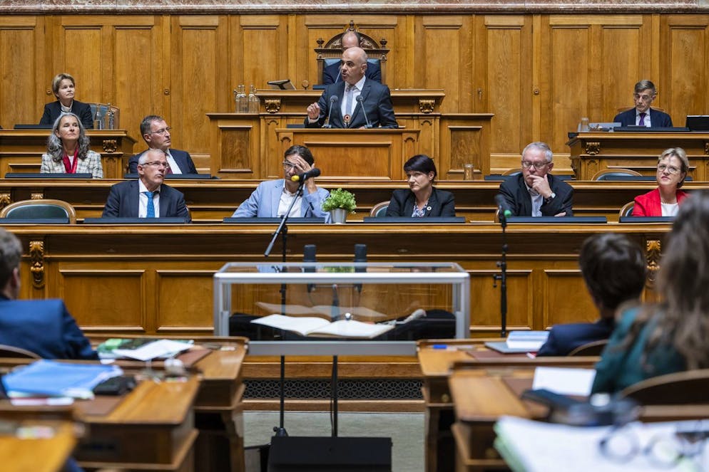 Il presidente della Confederazione Alain Berset, durante il suo discorso nei festeggiamenti del 175esimo anniversario della Costituzione svizzera.