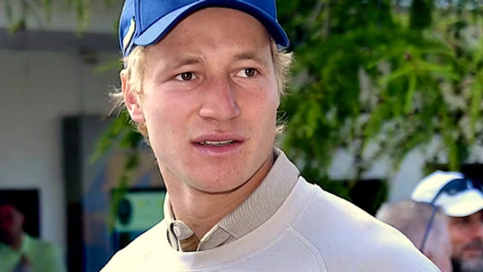 Preoccupazione per Odermatt & Co.. Ecco perché il divieto dell'uso del fluoro aumenta il rischio di falsare l'esito delle gare di sci