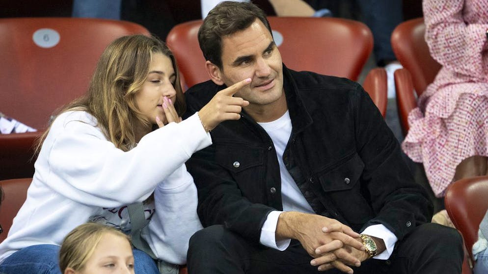 Lacrime, sci, cinema, musica.... Com'è stato il primo anno da pensionato della leggenda Roger Federer?