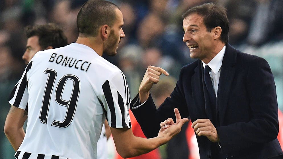 Leonardo Bonucci (sinistra) e  Massimiliano Allegri, già insieme nel 2015