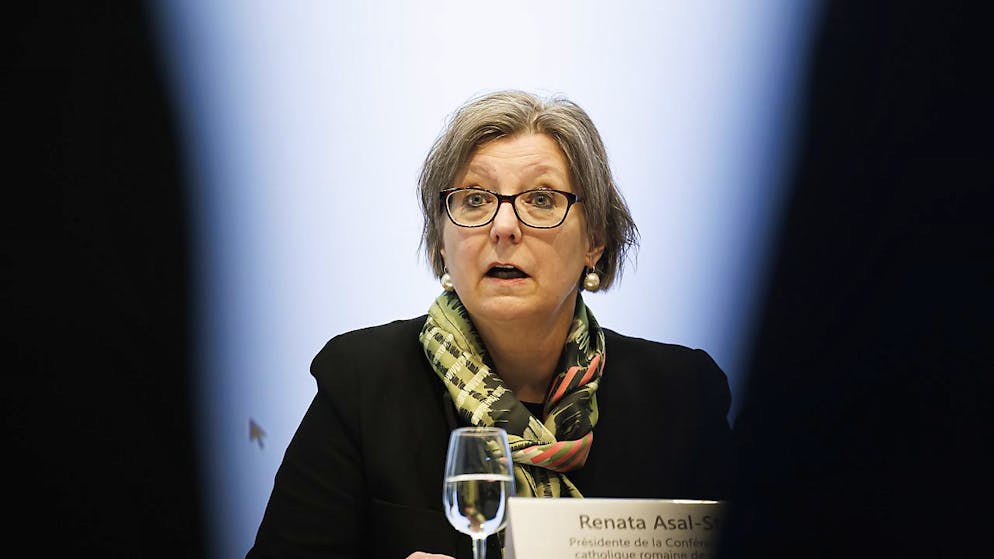 Secondo Renata Asal-Steger, con un tale taglio il vescovo non sarebbe più in grado di svolgere le sue funzioni. (immagine d'archivio)