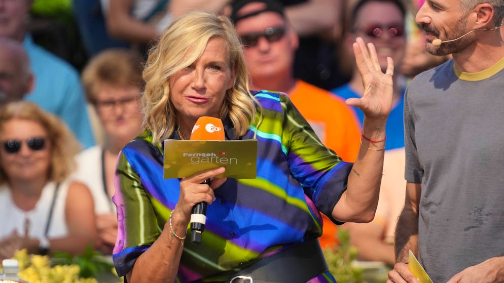 Fremdscham im ZDF-«Fernsehgarten». Andrea Kiewel blamiert sich mit Schweiz-Frage