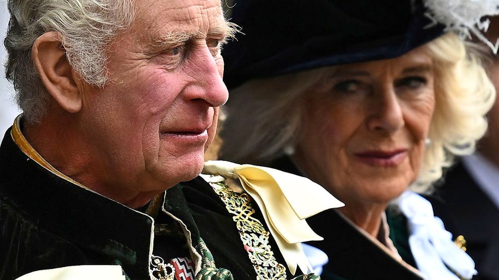 Gran Bretagna - Francia. Una visita storica quella del re Carlo a Parigi, e una sfida per la sicurezza francese