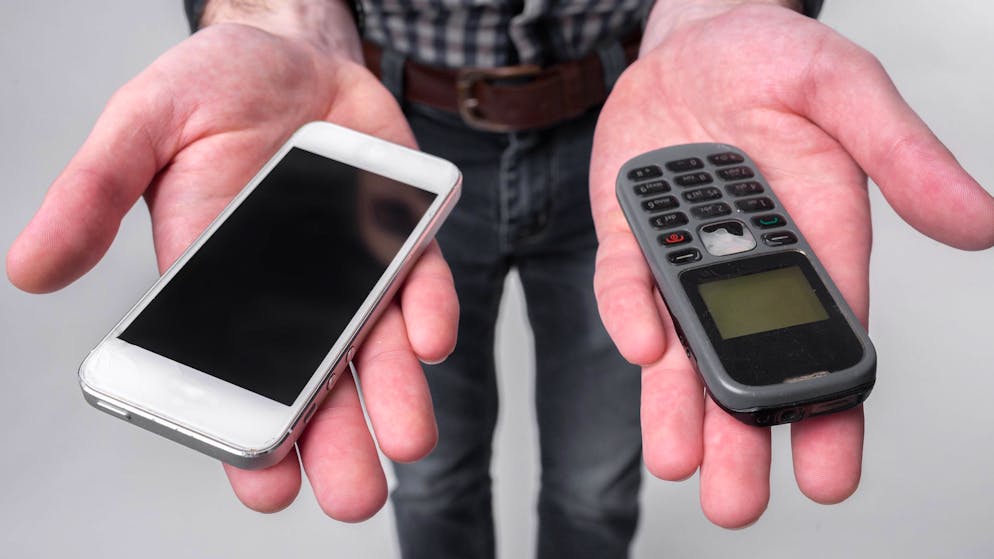 Spenden statt horten. Krass, 8 Millionen Handys vergessen!