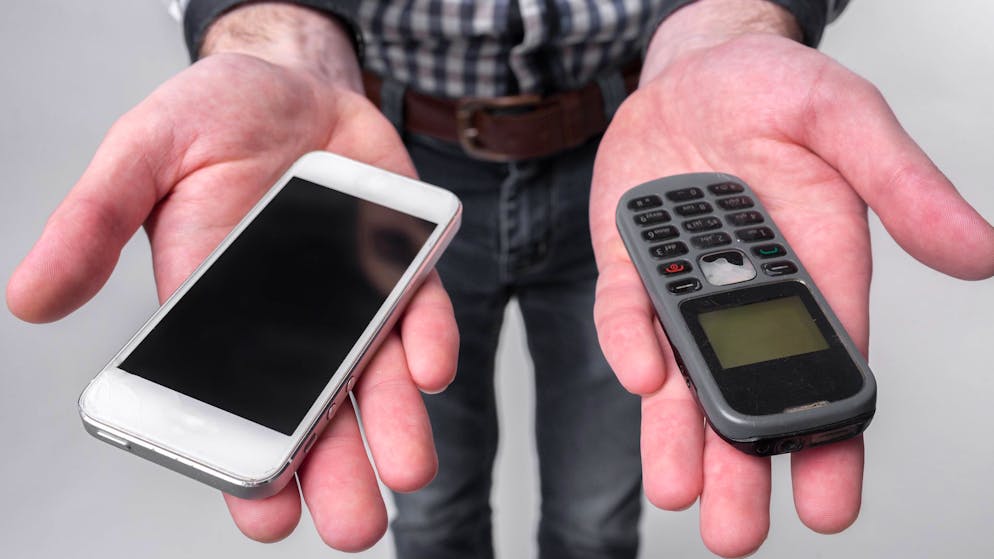 Donner plutôt que stocker. Incroyable: 8 millions de portables oubliés!