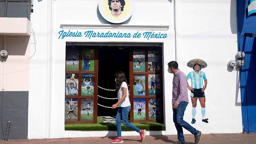 L'analisi. Chiese vuote e stadi pieni: è in corso una grande conversione?