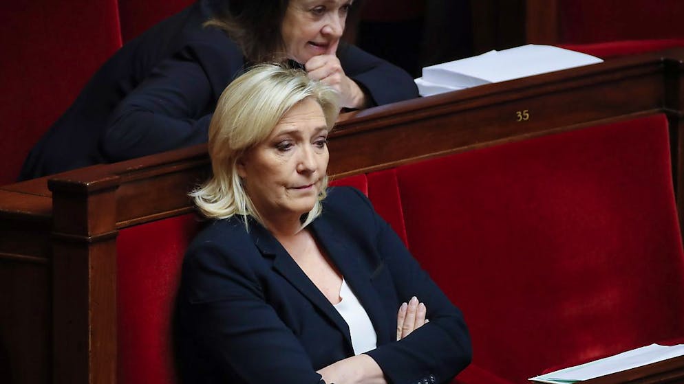 Face à la presse et dans son discours, la cheffe de file des députés RN a alterné bons points à Michel Barnier et mises en garde (Photo d'illustration).