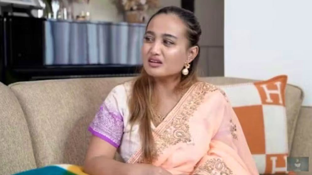 Indonesia. Influencer mangia carne di maiale in un video su Tiktok e viene condannata al carcere