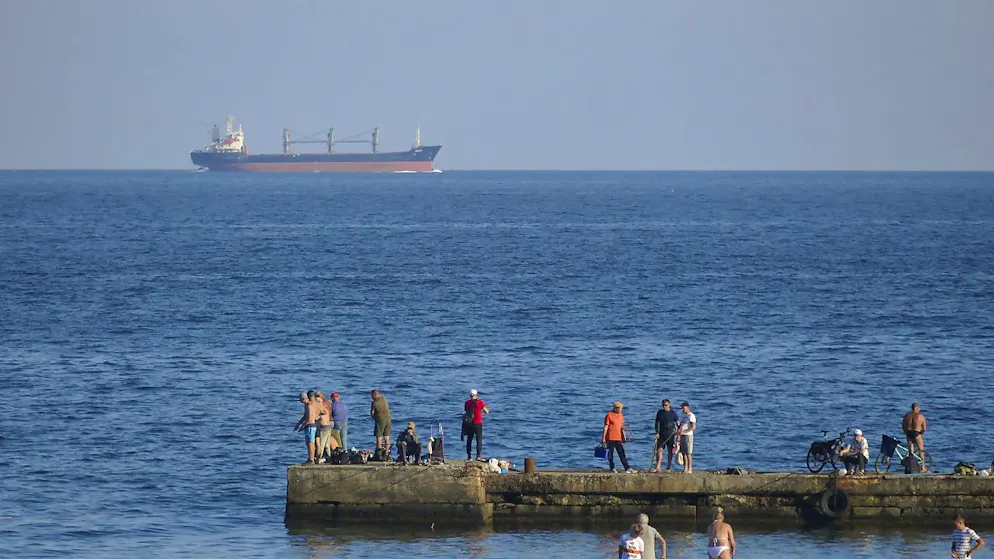 La nave cargo 'Aroyat' al porto di Chernomosk, vicino a Odessa (foto del 16 settembre 2023)
