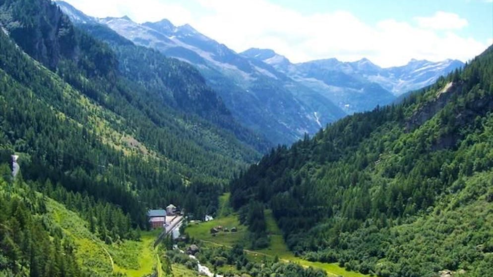 Dal confine. Frana in Val Formazza, individuati i due dispersi, ma la montagna continua a crollare