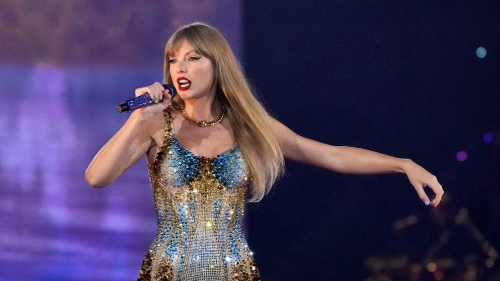 Die Konzerte von Taylor Swift im nächsten Sommer im Zürcher Letzigrund sind längst ausverkauft. Doch ab 13. Oktober startet der Konzertfilm Taylor Swift: The Eras Tour" in Schweizer Kinos.