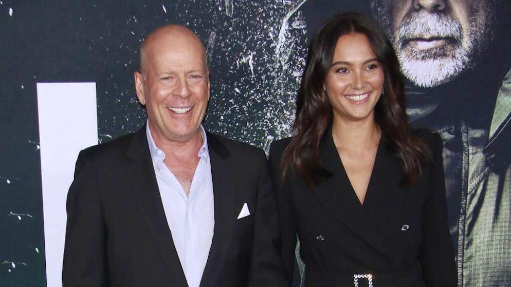 L'attore è affetto da demenza. La moglie di Bruce Willis: «Non so se è consapevole della sua malattia»