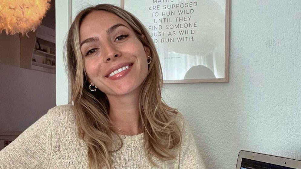 Ex-Bachelorette. Dina Rossi und ihr Partner schlafen in getrennten Betten