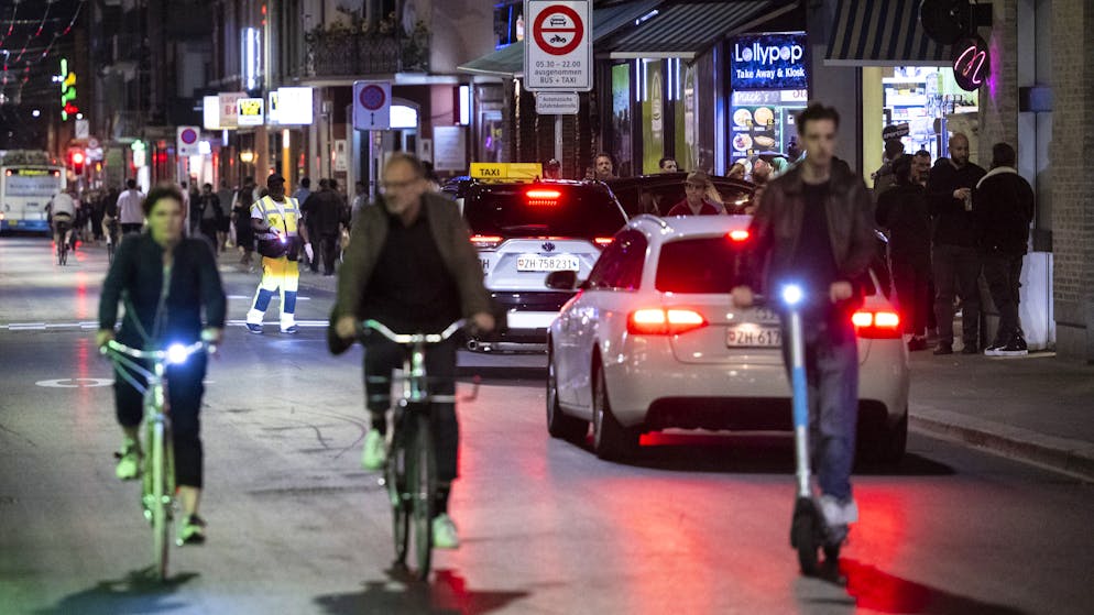Zürcher Ausgangsmeile. Neues Verkehrsregime führt zu Puff an der Langstrasse