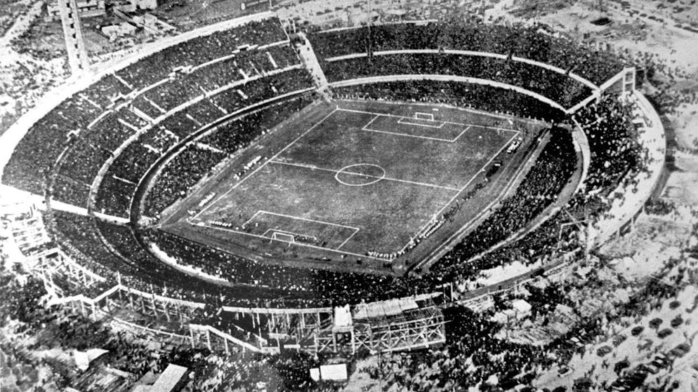 Rückkehr in das Stadion, wo anlässlich der WM 1930 alles begann: Das Stadion Centenario in Montevideo.