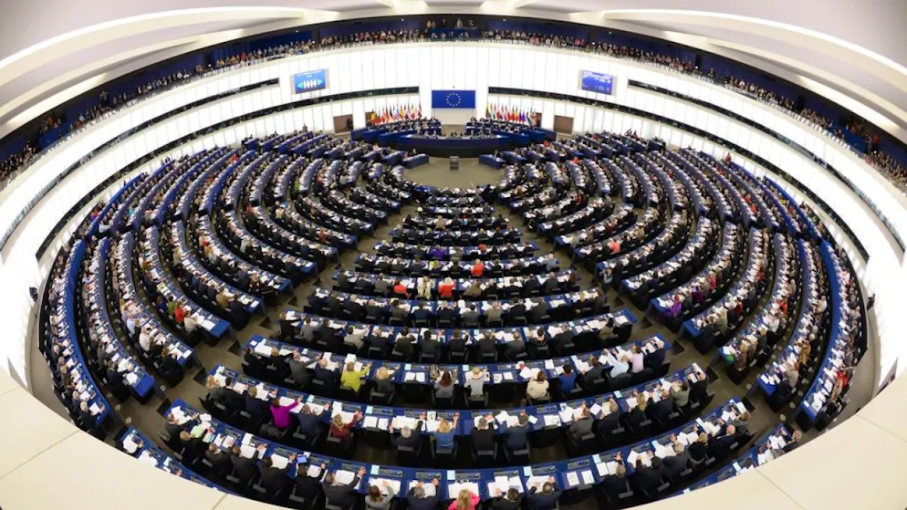Gli eurodeputati chiedono alle parti di raggiungere un'intesa sul pacchetto di accordi tra Svizzera e UE prima delle elezioni europee di metà 2024. (foto d'archivio)