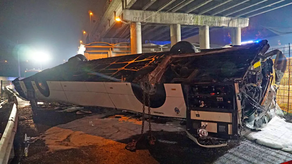 Prime risposte dall'autopsia. Nessun malore, l'autista del bus di Mestre aveva il cuore sano
