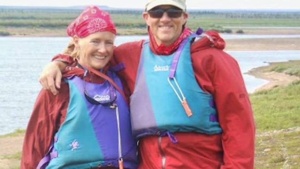 Paar stirbt in Zeltferien in Kanada. Sie schlugen per SMS noch Alarm, dann griff der Bär an