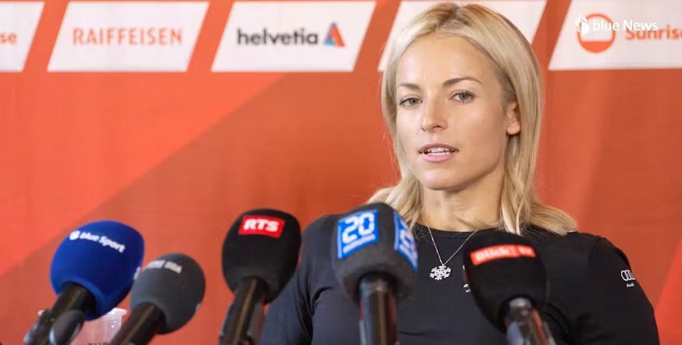 Lara Gut in conferenza stampa.