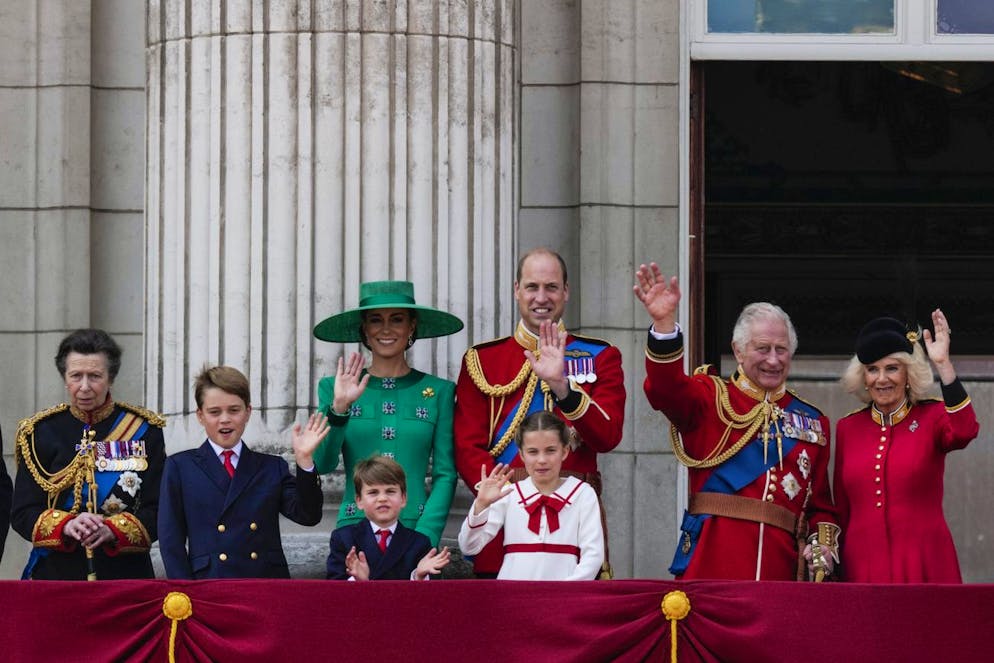 Royal Family: Ecco quanto hanno in banca re Carlo II, la principessa Kate  Middleton e il principe William