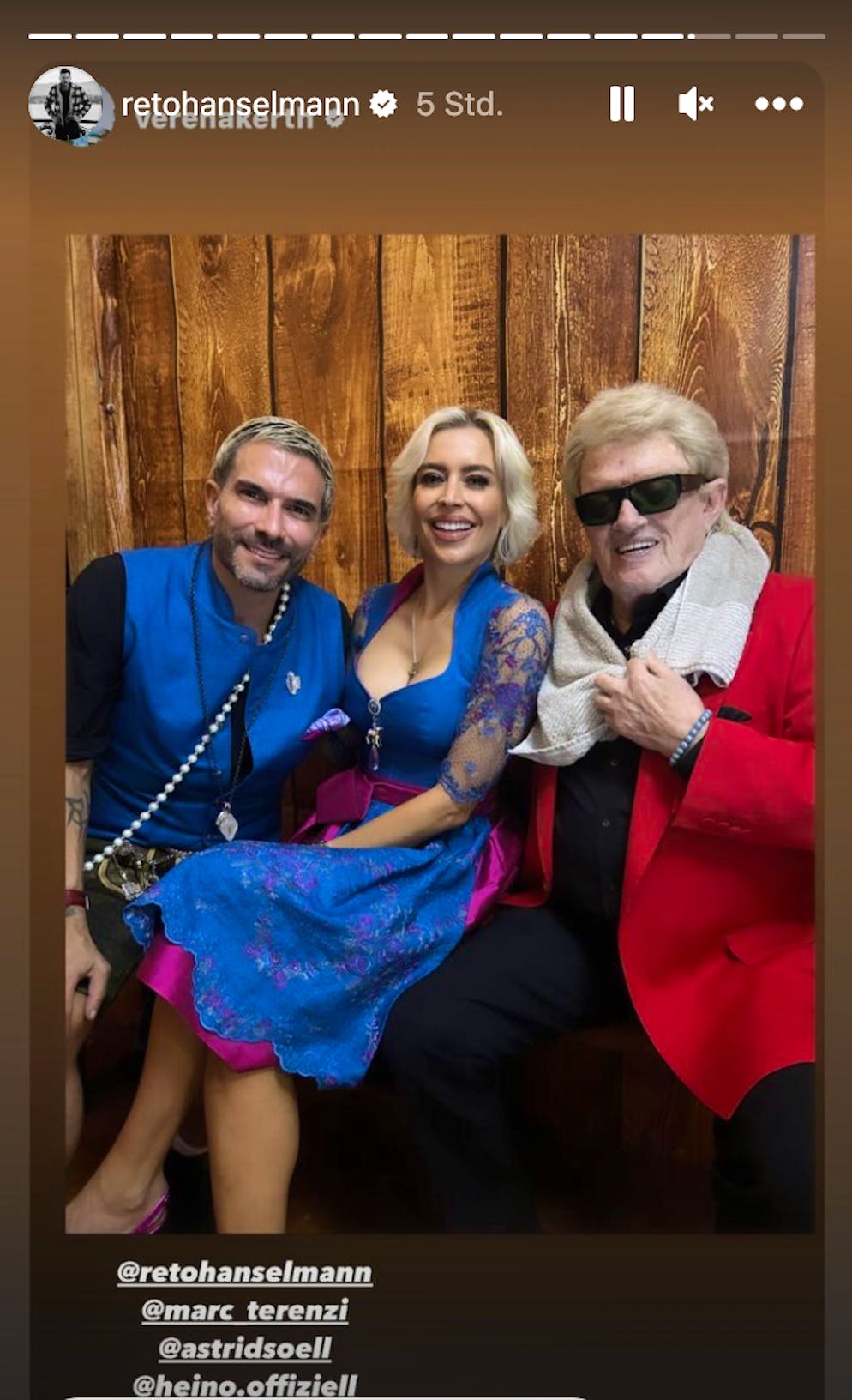 Hanselmann's Wiesnparty 2023. Schlagerstar Heino beehrt Hanselmann's Wiesnparty 2023. Auch dabei: die deutsche Influencerin Verena Kerth mit ihrem Freund, Sänger Marc Terenzi.