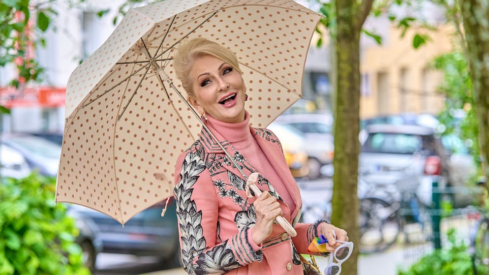 Nach Giftpfeil von Thomas Gottschalk. Désirée Nick (67) will in «Wetten, dass..?» blank ziehen