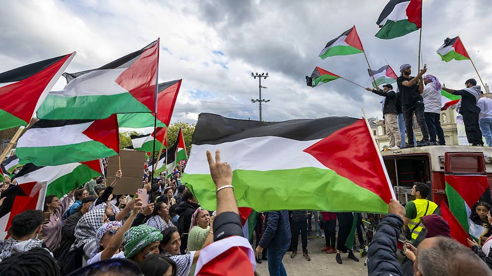 Solidarietà. In migliaia di persone al corteo pro Palestina a Ginevra
